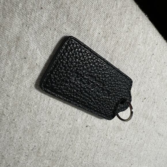 2.5" COACH NEW YORK Black Pebbled Leather Brass Fob Bag Charm Keychain Hang Tag - Picture 2 of 5